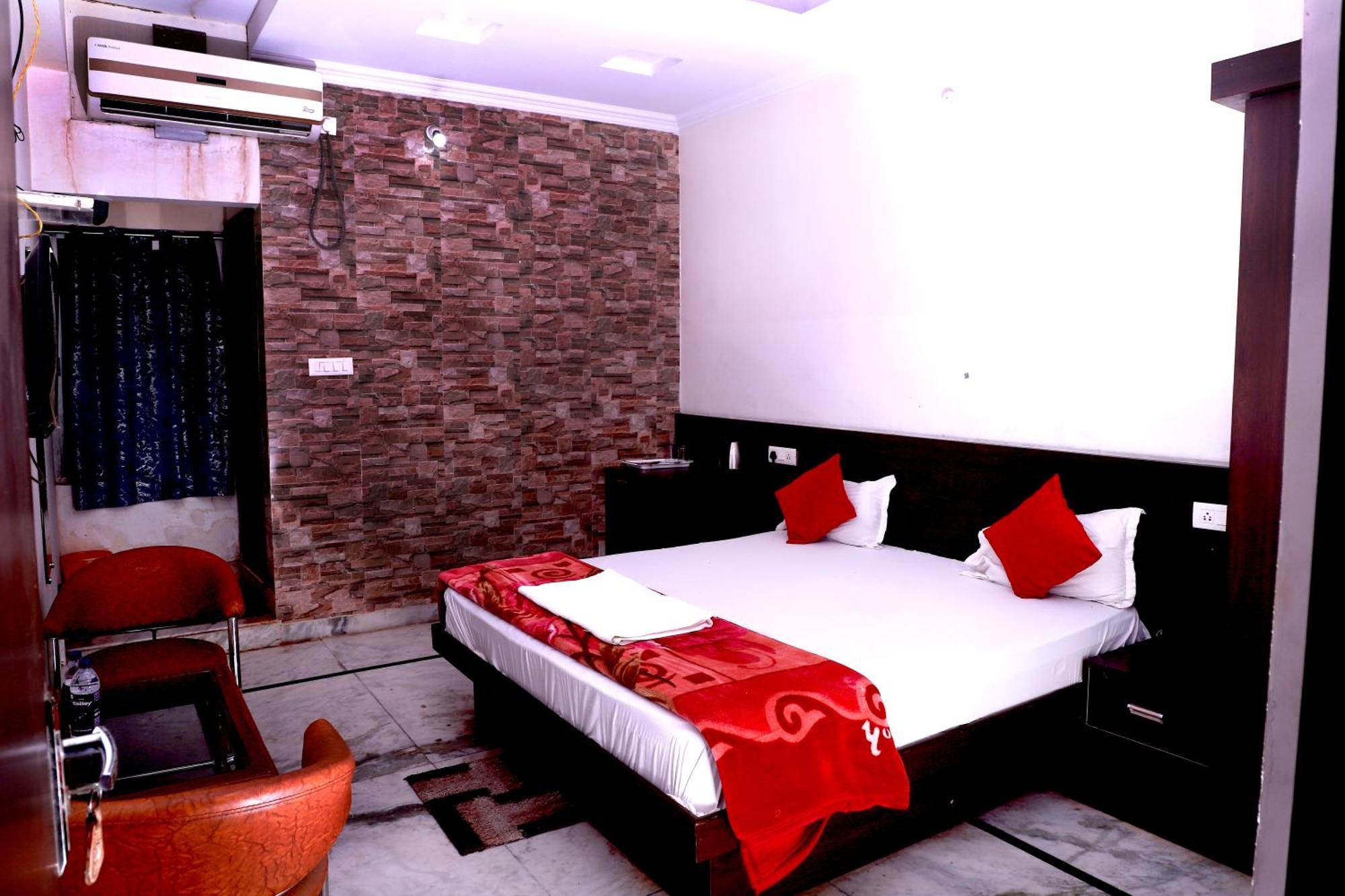 Hotel River View Khagaria Exterior foto